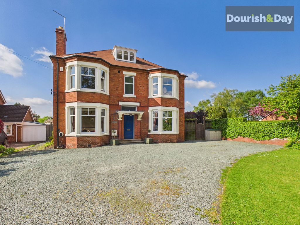 Property photo 1 of 31