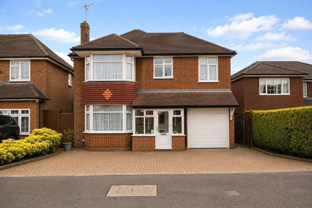 Property photo 1 of 18
