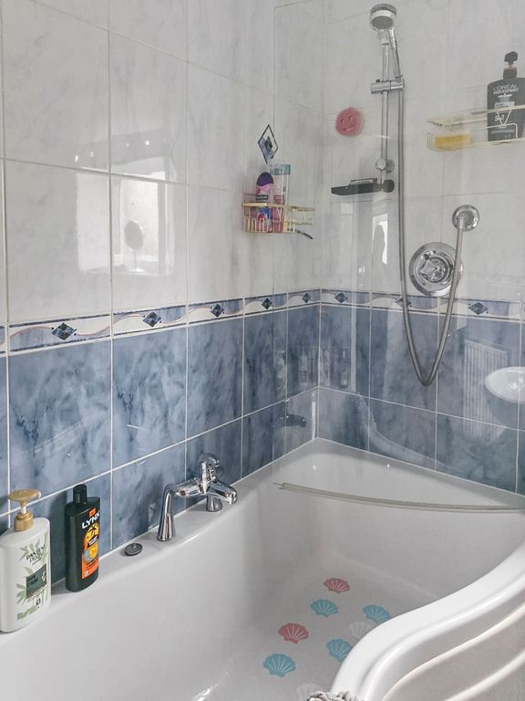 Property photo 2 of 4