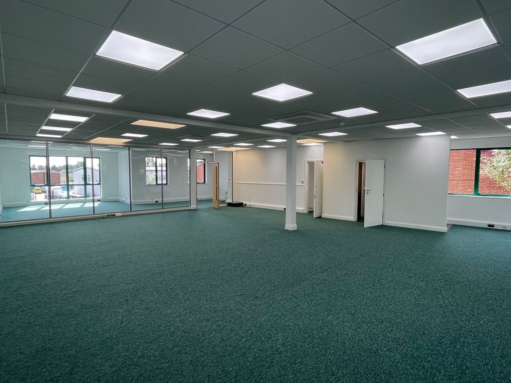 Property photo 3 of 7 Photo 18