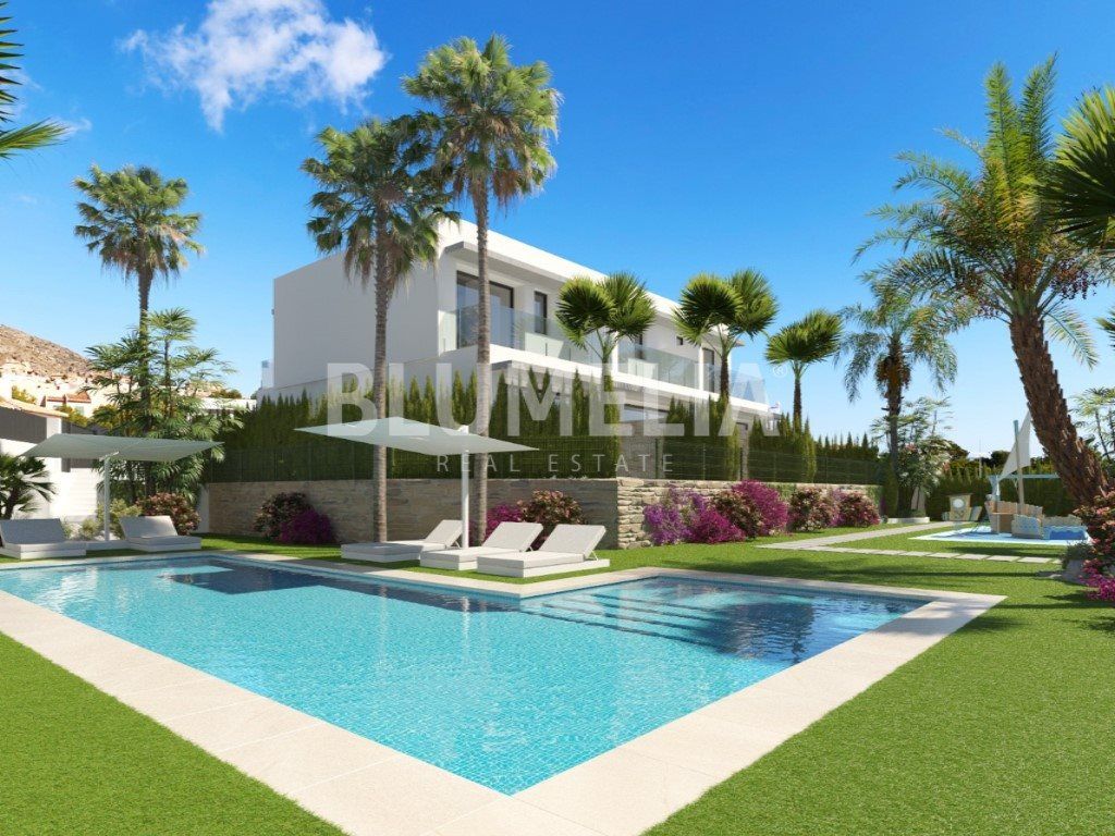 Property photo 1 of 14 Modern New Build Townhouse For Sale In Finestrat