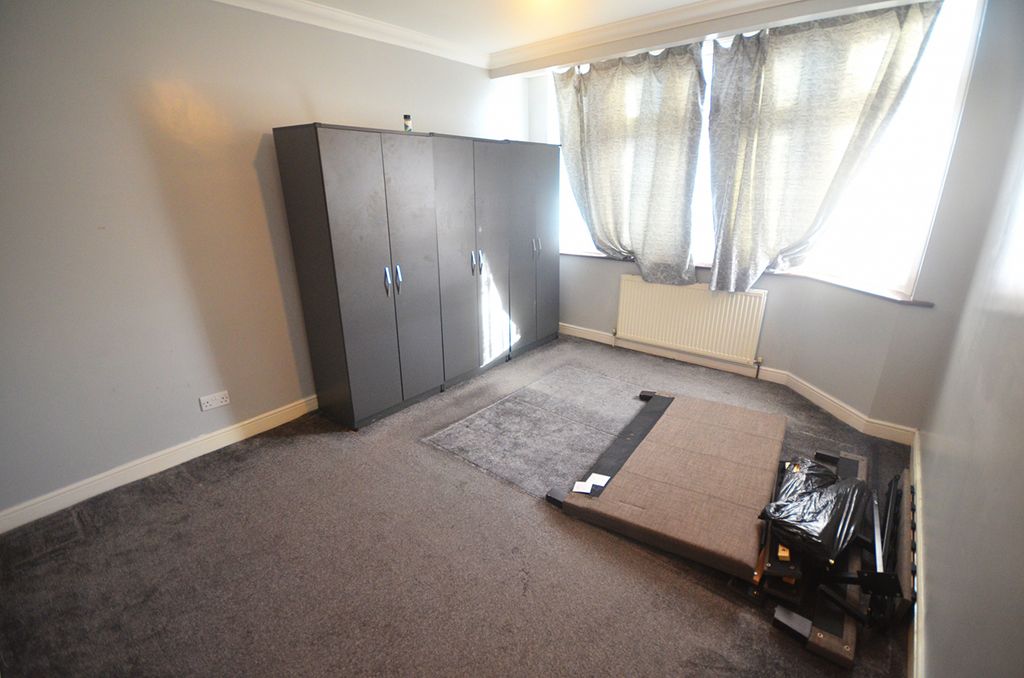 Property photo 3 of 10 Gallery