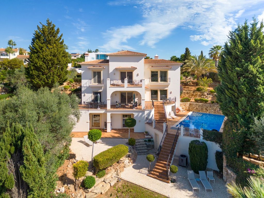 Property photo 1 of 30