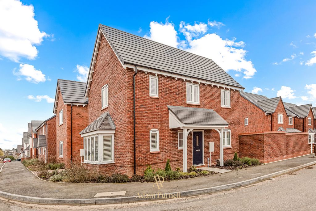 Property photo 1 of 22