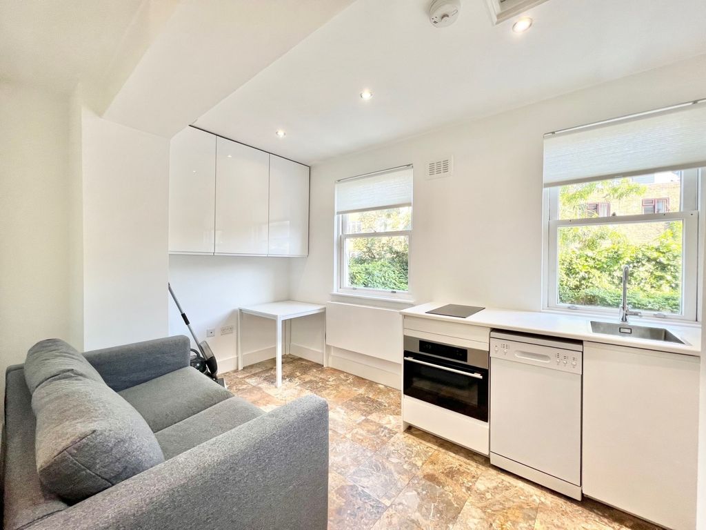 Property photo 1 of 11 1Â Bedroom Flat For Rent