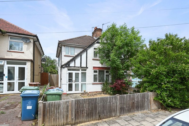 Property photo 1 of 10 Photo 2