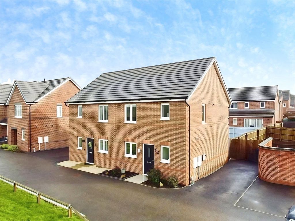 Property photo 1 of 11 Property