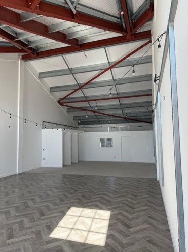 Property photo 3 of 7 Unit 11 Internal