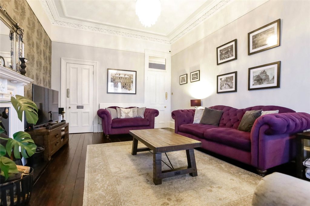 Property photo 2 of 21 Picture No. 02