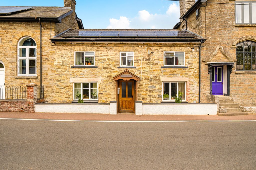 Property photo 1 of 20 External