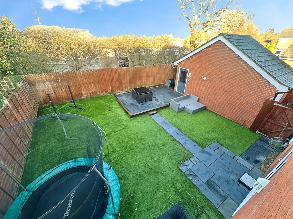 Property photo 3 of 18 Rear Garden