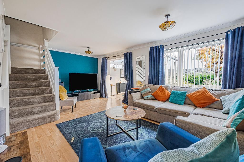 Property photo 3 of 16 Photo 3