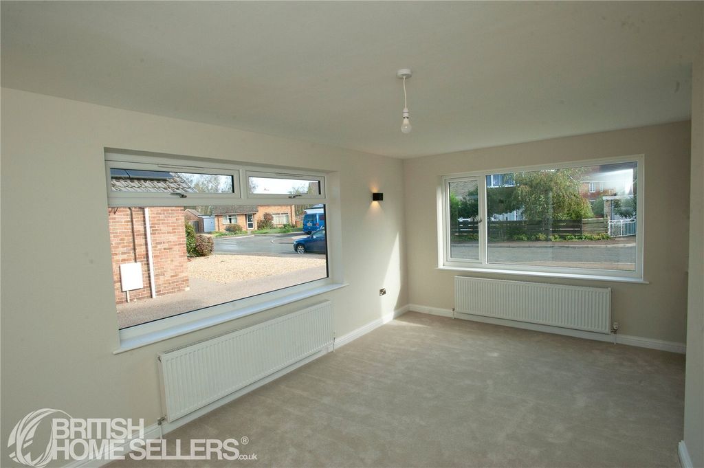Property photo 2 of 16 Picture No. 80