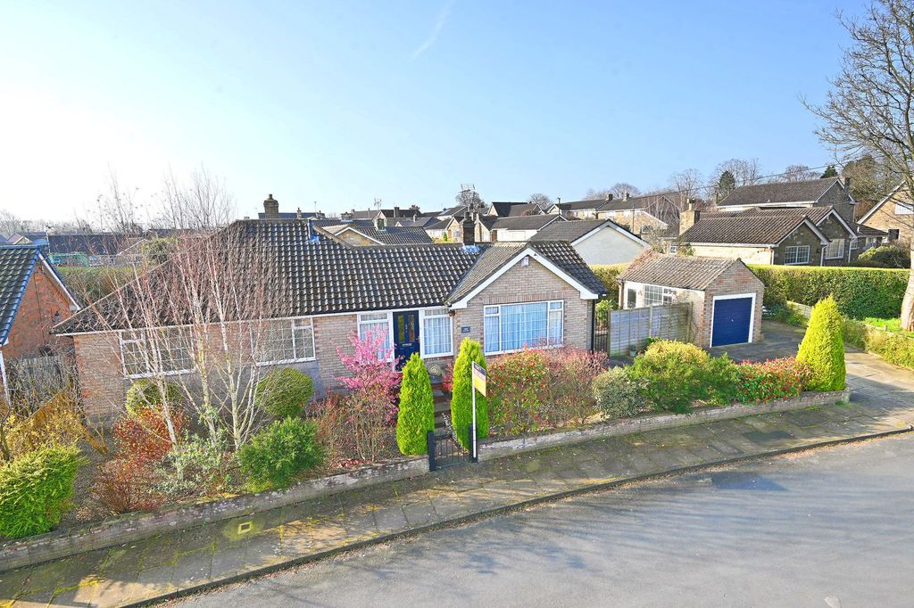 Property photo 1 of 23