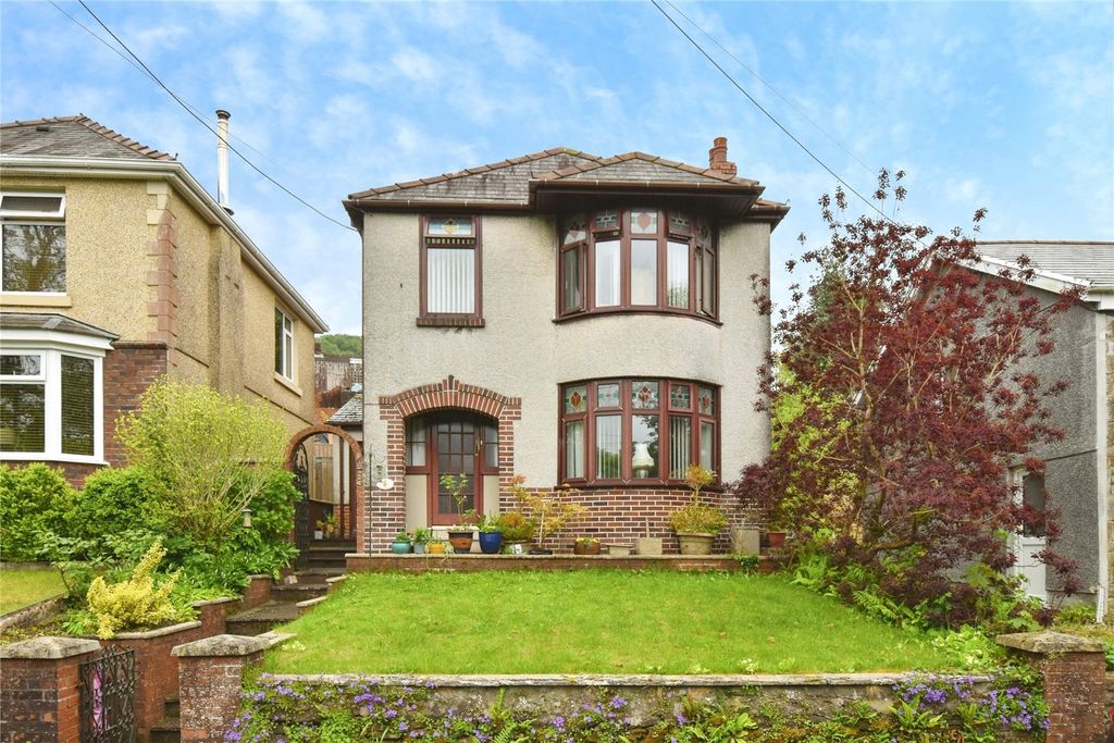 Property photo 1 of 23 Picture No. 22