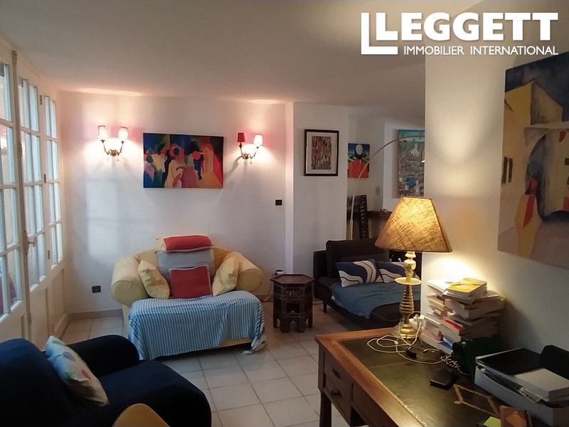 Property photo 2 of 10