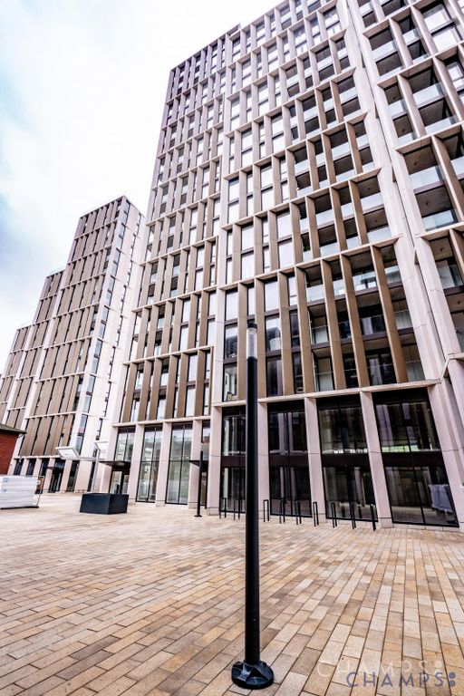 Property photo 3 of 18 Gallery