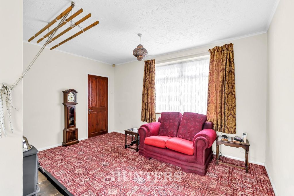 Property photo 3 of 16 Ennerdale Road (5).Jpg