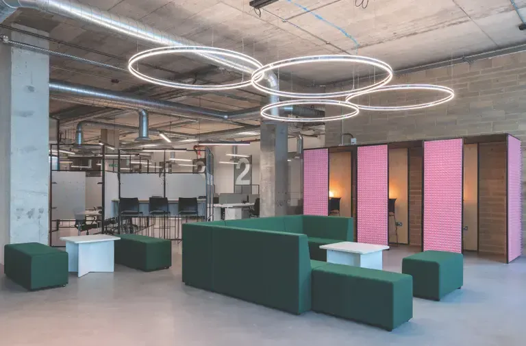 Property photo 1 of 5 Contemporary Open Plan Offices