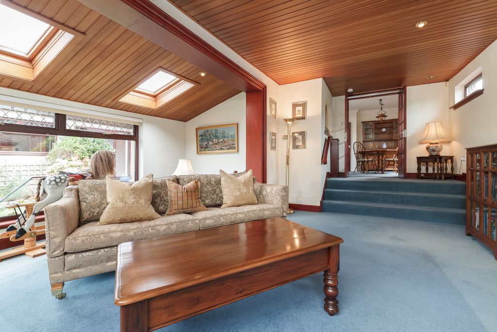 Additional image 4 of 3 bed detached bungalow for sale34 Campbell Park Crescent, Edinburgh EH13