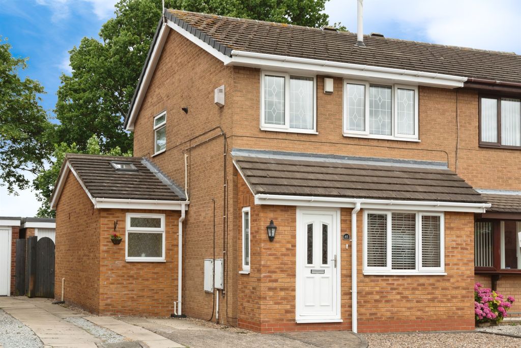 Property photo 1 of 17