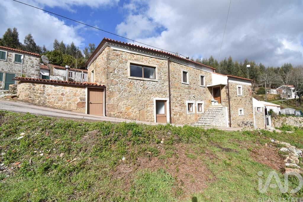Property photo 1 of 30