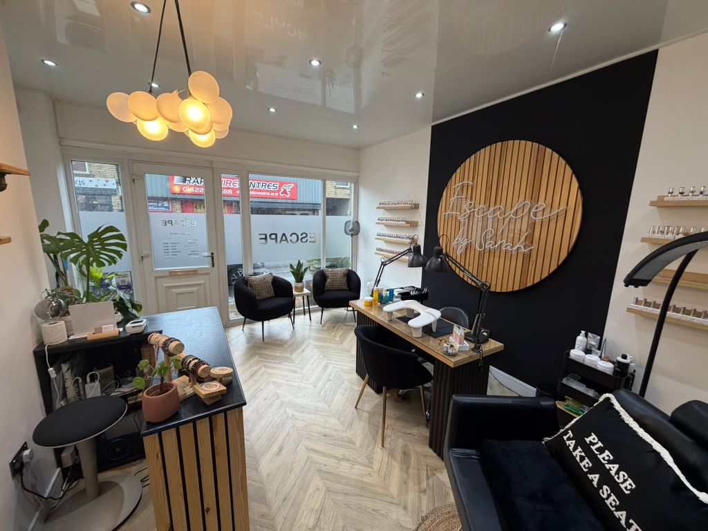 Property photo 2 of 3