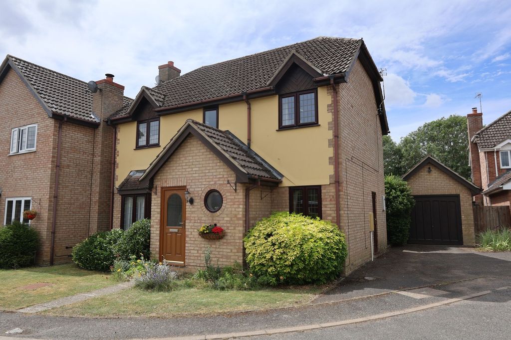 Property photo 1 of 15