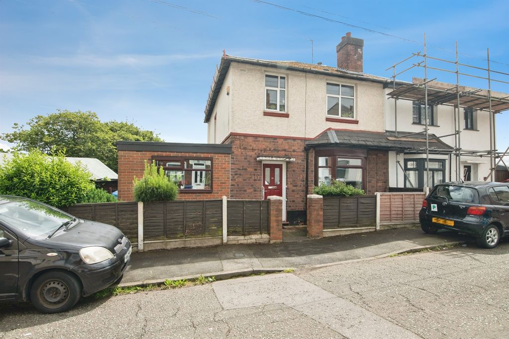 Property photo 1 of 14