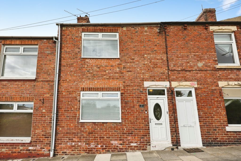 Property photo 1 of 11 Pbox-Img.Jpg