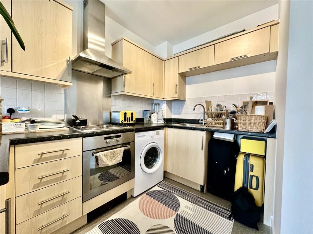 Property photo 3 of 7