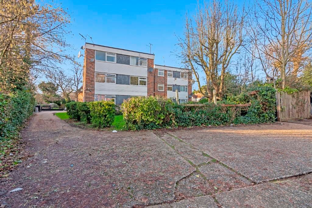 Property photo 2 of 13