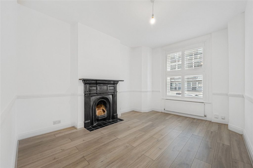 Property photo 1 of 8 Picture No. 06