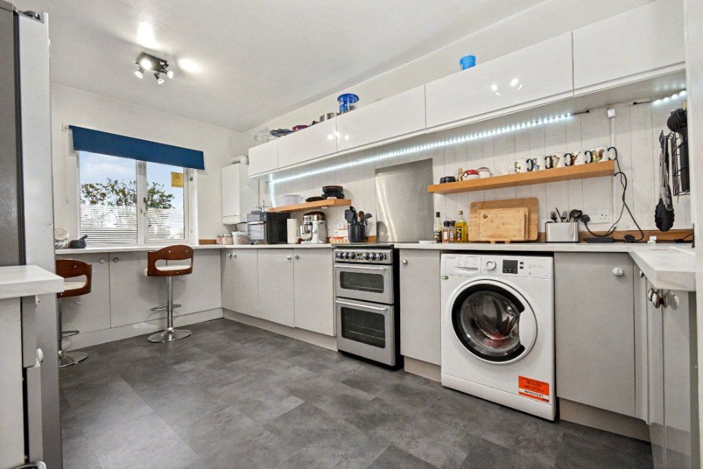 Property photo 2 of 15 Picture No. 10