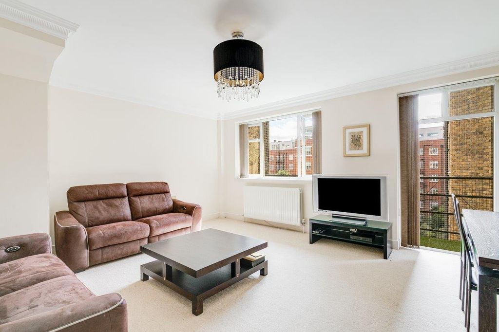 Property photo 3 of 11 Reception Room