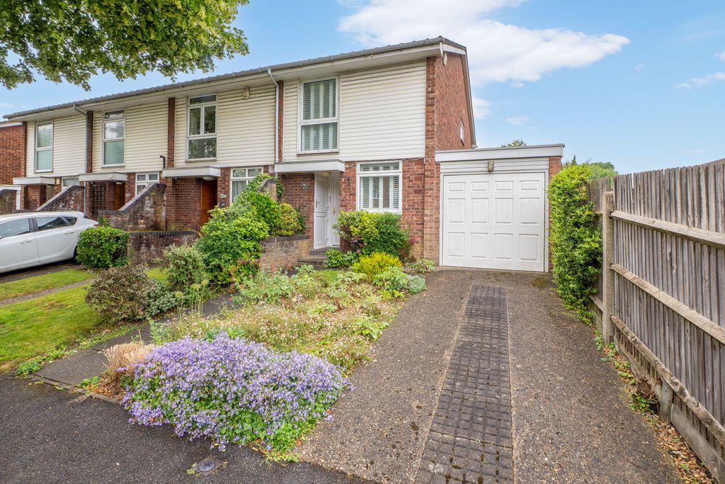 Property photo 1 of 16 Picture No. 04