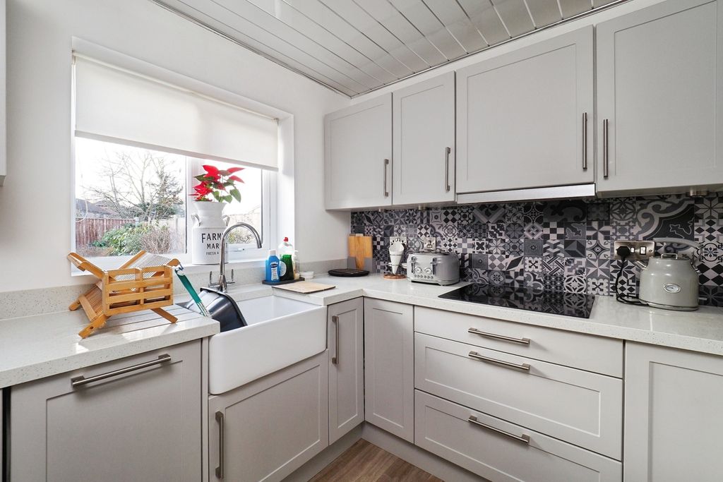 Property photo 2 of 19 Pbox-Img.Jpg