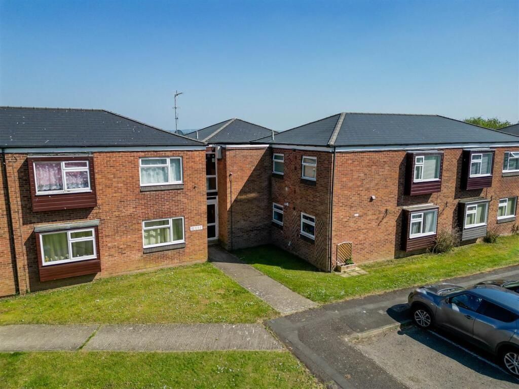 Property photo 1 of 1 External