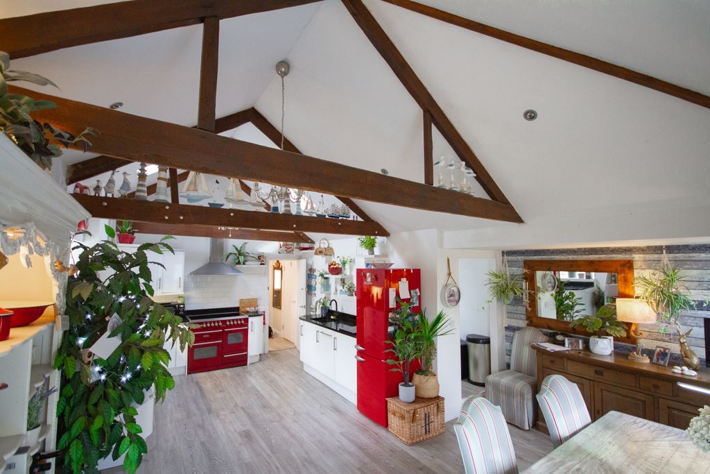 Property photo 1 of 16 _Mg_0273