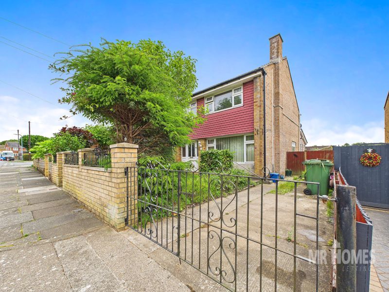 Property photo 1 of 39 Photo 2
