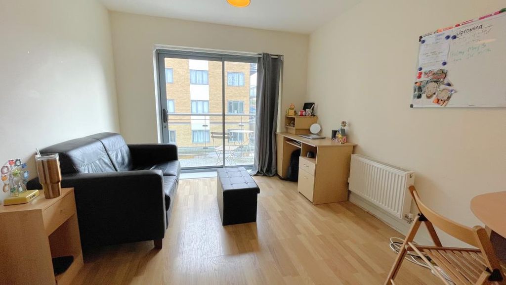 Property photo 2 of 7