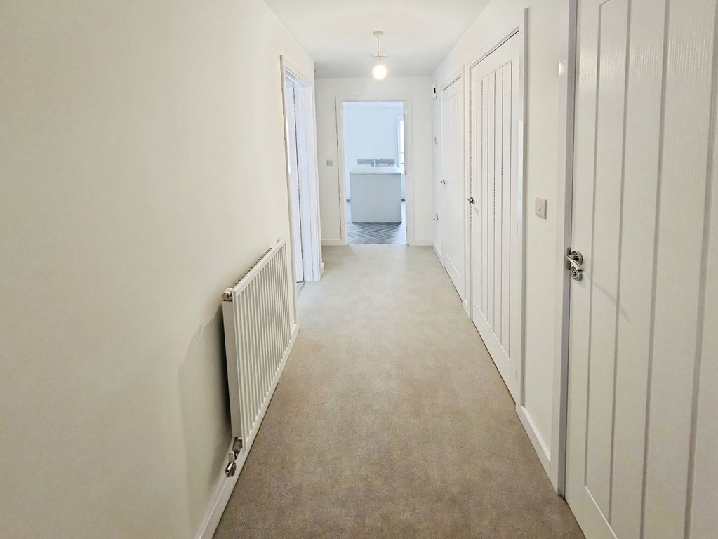 Property photo 3 of 24 Picture No. 32