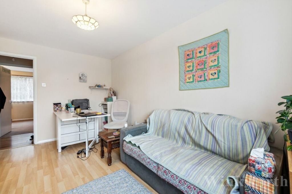 Property photo 2 of 7 Picture No. 07