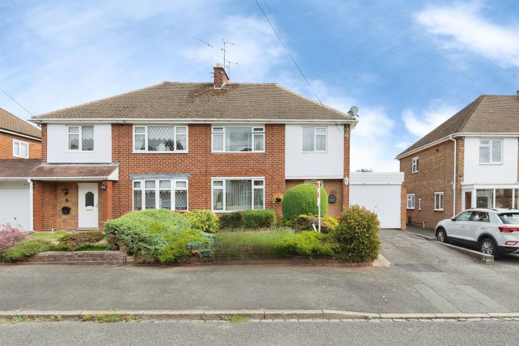 Property photo 1 of 17