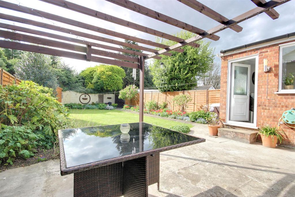 Property photo 2 of 21