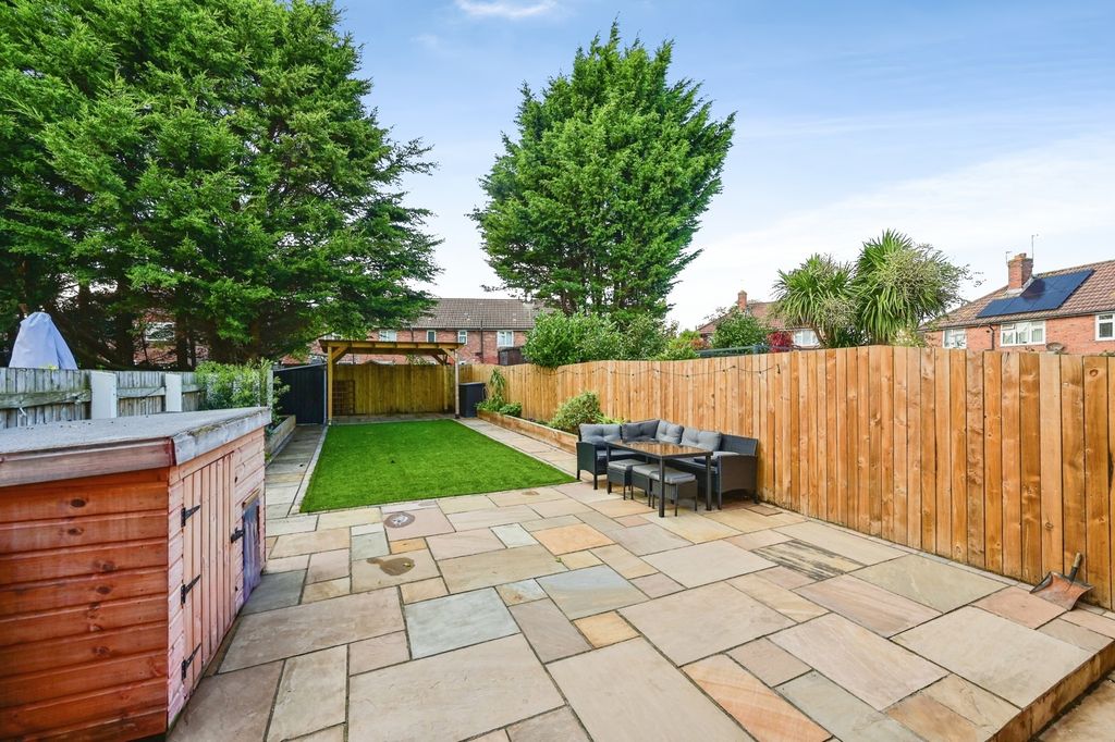 Property photo 2 of 23 Pbox-Img.Jpg