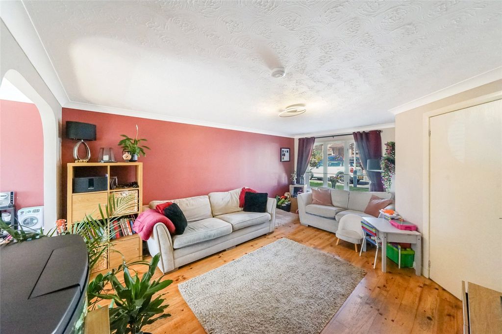 Property photo 3 of 23 Picture No. 03