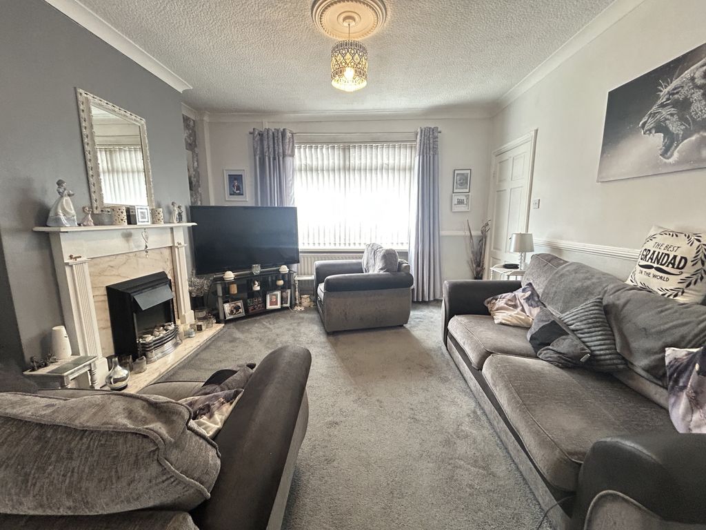 Property photo 2 of 10 Img_4885