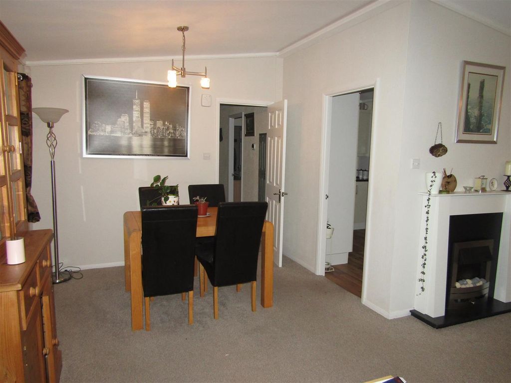 Property photo 3 of 12 Img_8485.Jpg