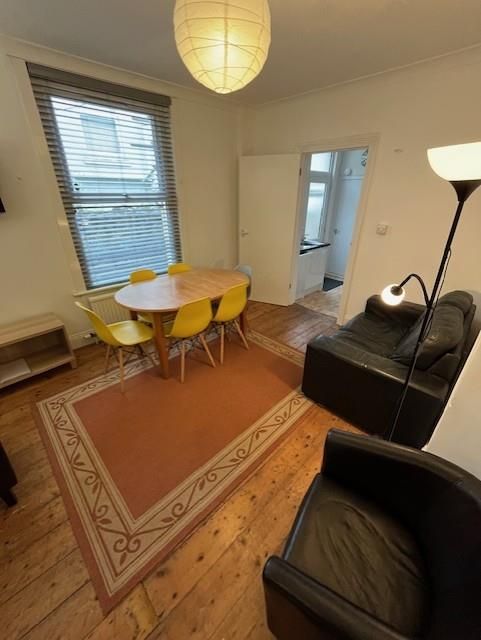 Property photo 3 of 19 3 Kings Living Room.Jpg